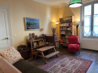 Maison - 205 m² - 6 pièces