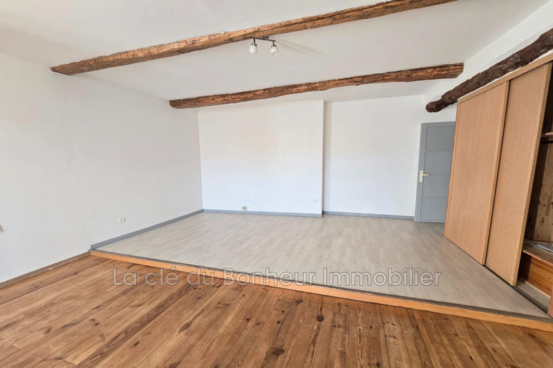 Appartement - 60 m² - 2 pièces