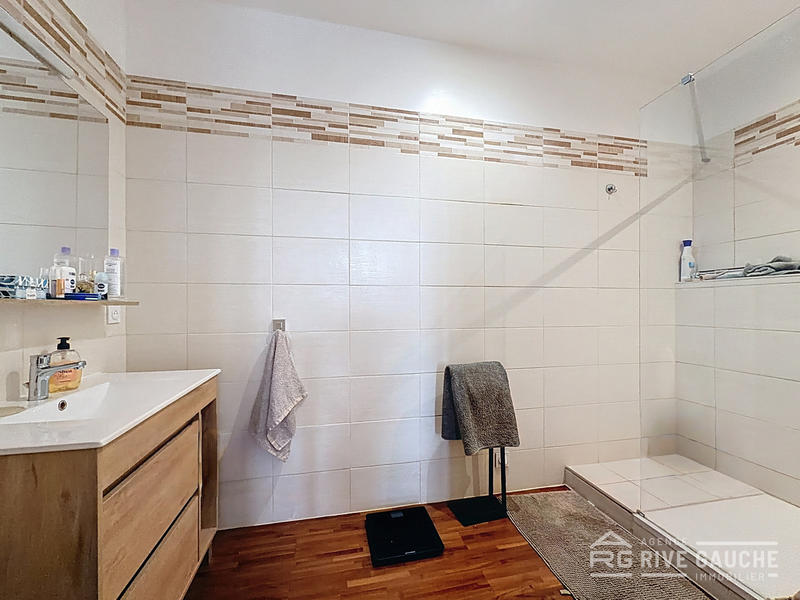 Appartement - 81 m² - 1 pièce