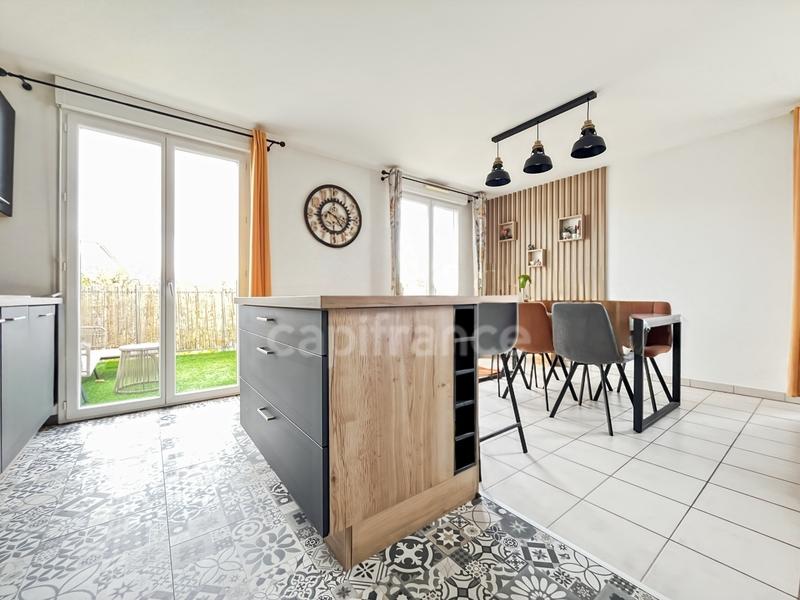 Appartement - 92 m² - 5 pièces