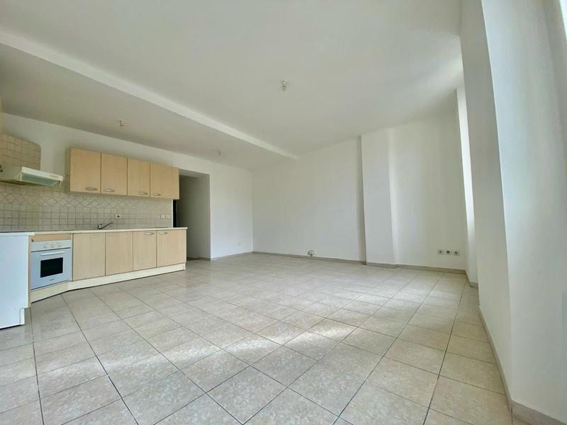 Appartement - 60 m² - 2 pièces