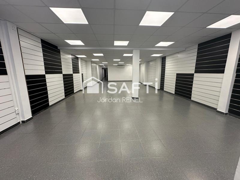 Local commercial - 138 m² - 3 pièces