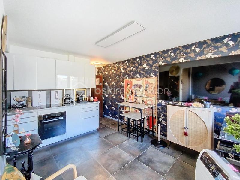 Studio - 25 m² - 1 pièce