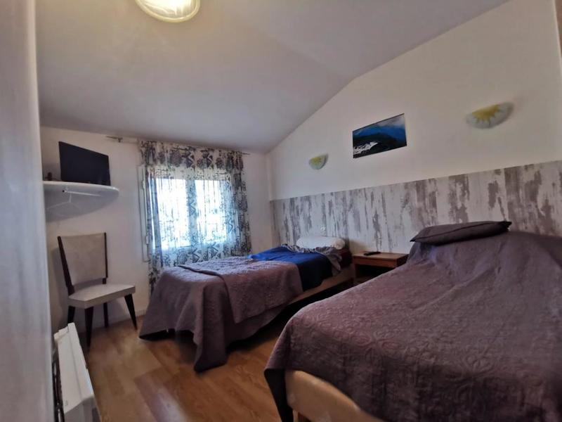 Local commercial - 315 m² - 10 pièces