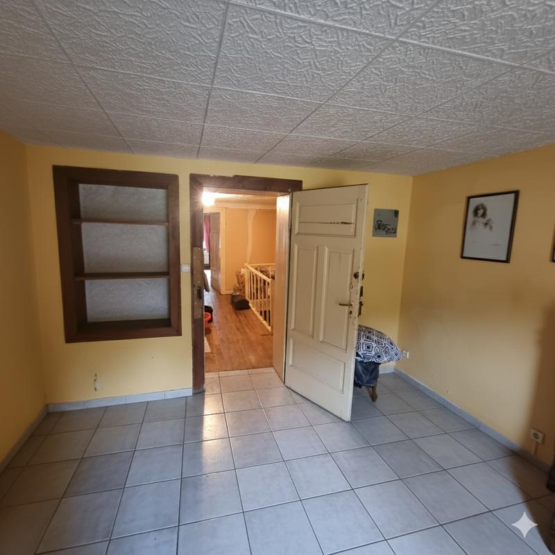 Maison - 137 m² - 6 pièces