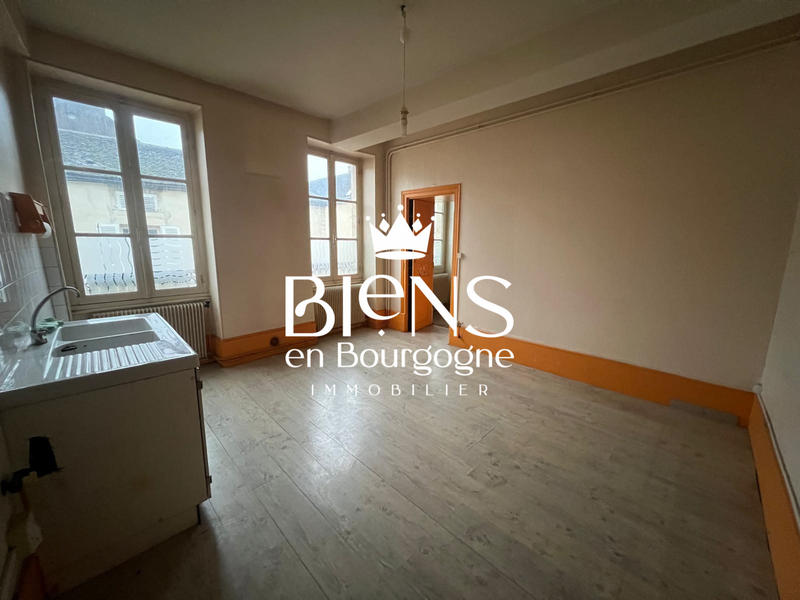 Appartement - 100 m² - 4 pièces