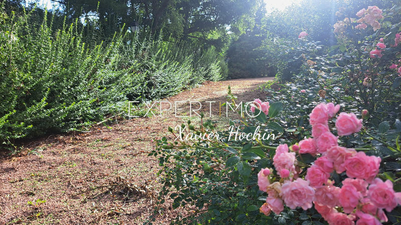 Maison - 277 m² - 7 pièces