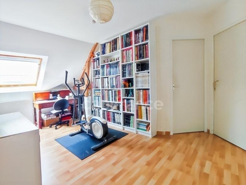 Maison - 175 m² - 7 pièces