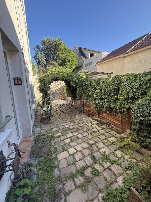 Maison de ville - 75 m² - 3 pièces