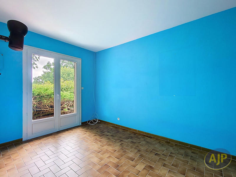 Maison - 160 m² - 8 pièces