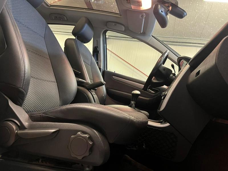 Mercedes Classe B Benz 180 2.0 CDi 109 cv / Classic