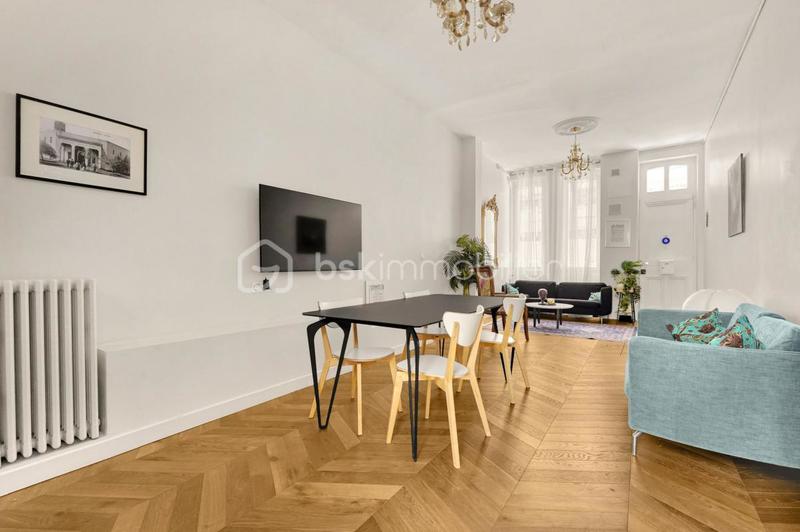 Maison bourgeoise - 111 m² - 5 pièces