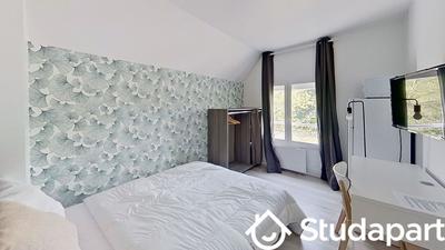Chambre - 80 m² - 1 pièce