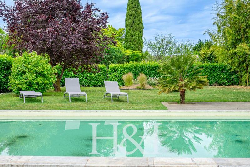 Propriété - 158 m² - 5 pièces