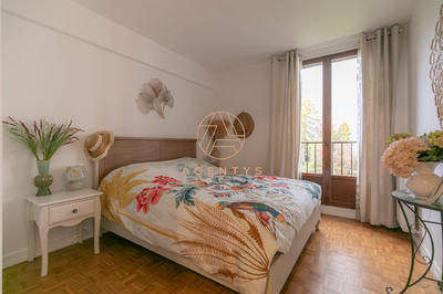 Appartement - 89 m² - 5 pièces