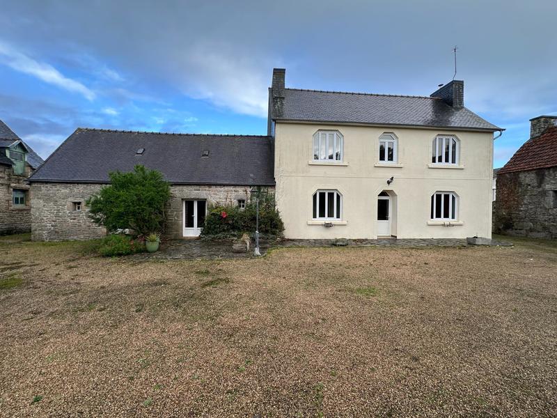 Maison - 184 m² - 5 pièces