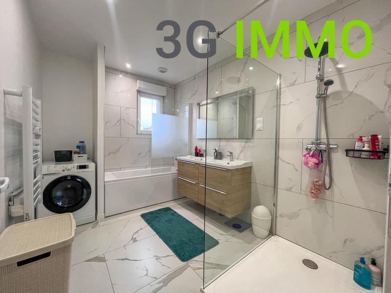 Maison - 127 m² - 6 pièces