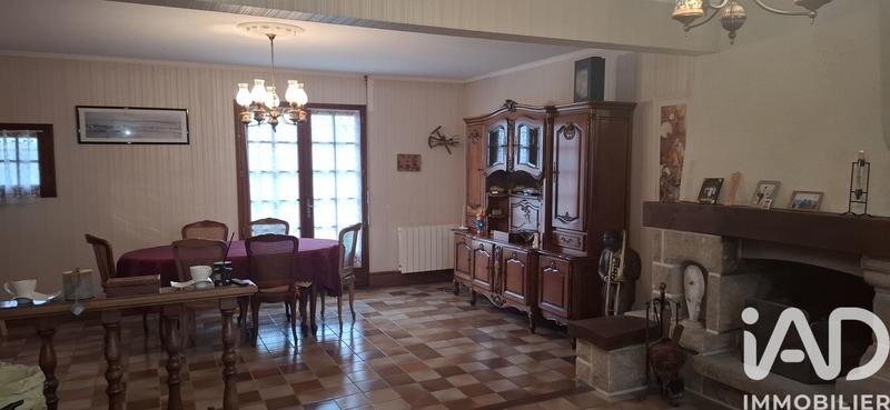 Maison - 180 m² - 7 pièces