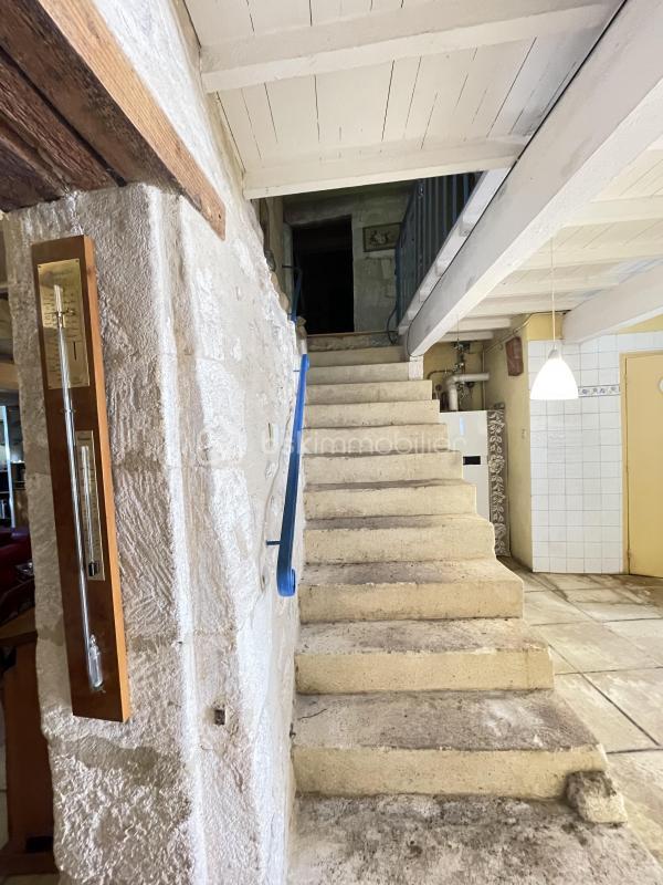 Maison en pierre - 151 m² - 4 pièces