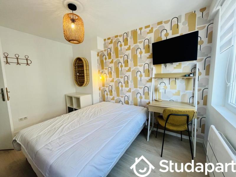 Chambre - 9 m² - 1 pièce