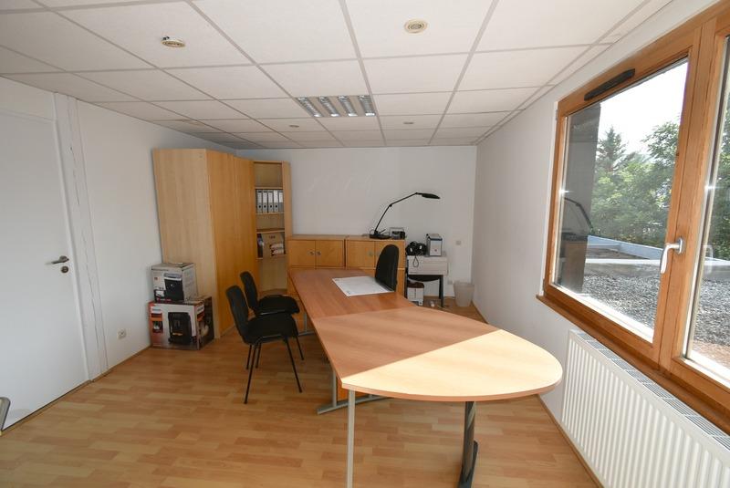 Bureau - 287 m² - 4 pièces