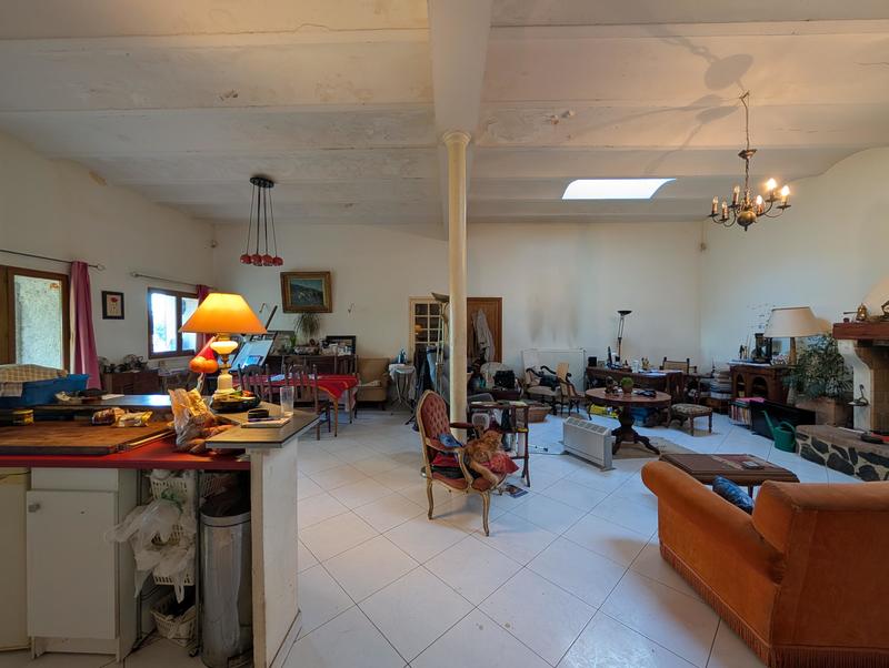 Maison - 200 m² - 6 pièces