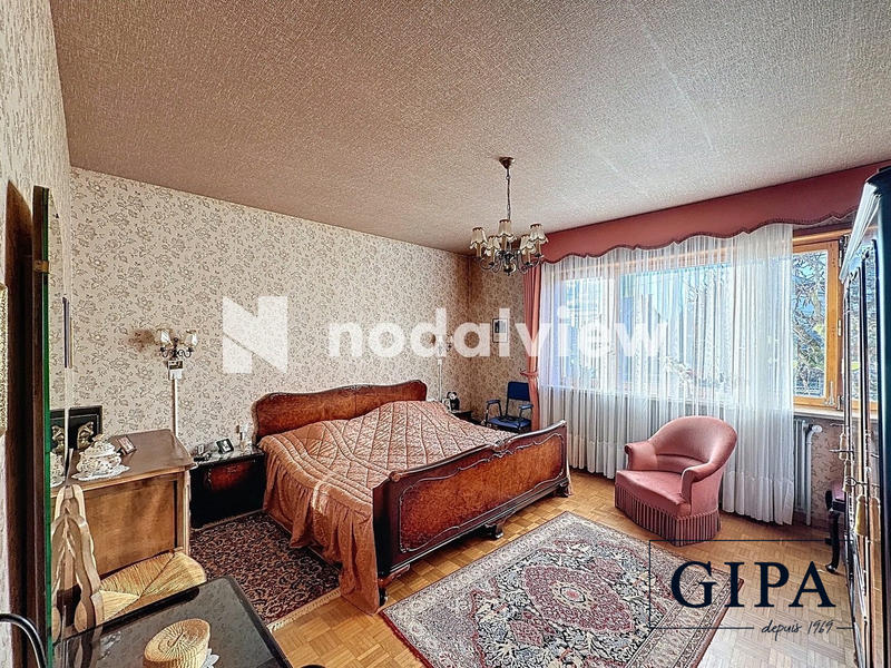 Maison - 160 m² - 5 pièces