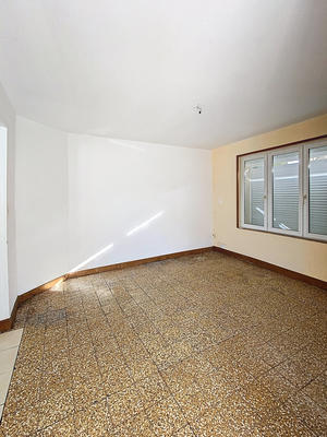 Maison - 69 m² - 5 pièces