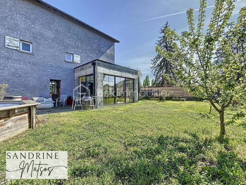 Maison ancienne - 186 m² - 6 pièces