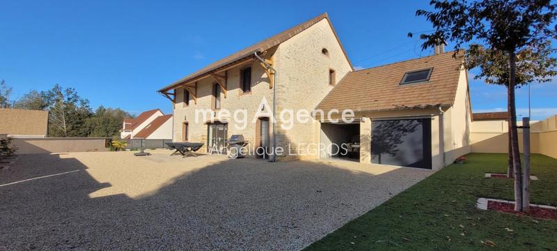Maison - 170 m² - 7 pièces