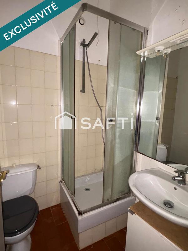 Maison - 250 m² - 7 pièces