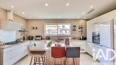 Maison - 119 m² - 5 pièces