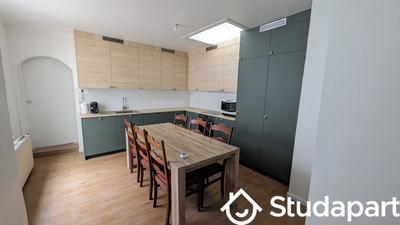 Chambre - 13 m² - 1 pièce