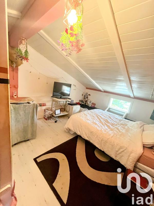 Appartement - 81 m² - 5 pièces