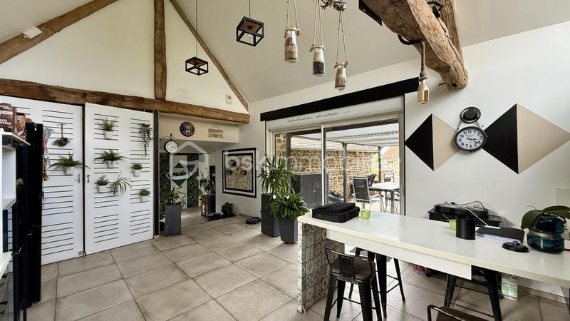 Maison - 163 m² - 6 pièces