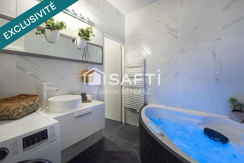 Appartement - 85 m² - 5 pièces