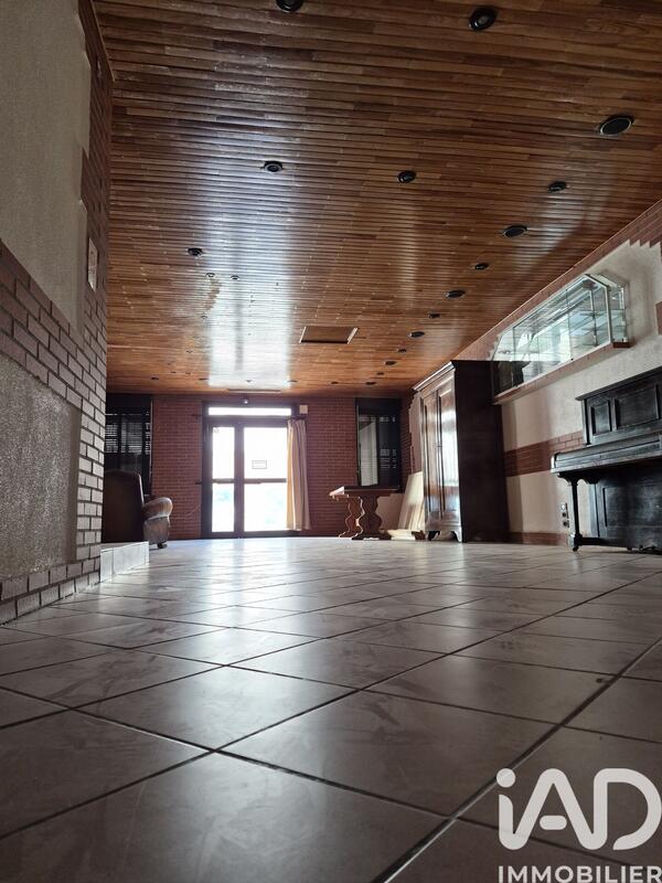 Maison de village - 240 m² - 8 pièces