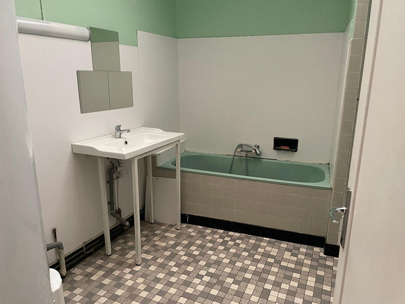 Immeuble - 9 pièces