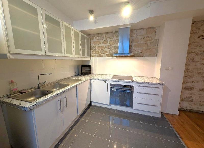 Appartement - 60 m² - 2 pièces