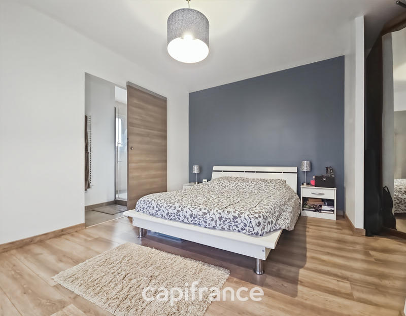 Maison - 141 m² - 6 pièces