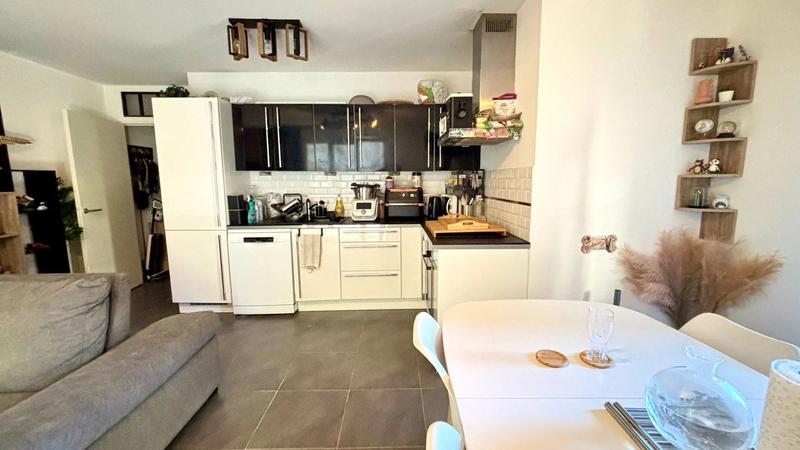 Appartement - 60 m² - 3 pièces