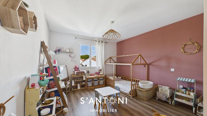 Maison - 113 m² - 4 pièces