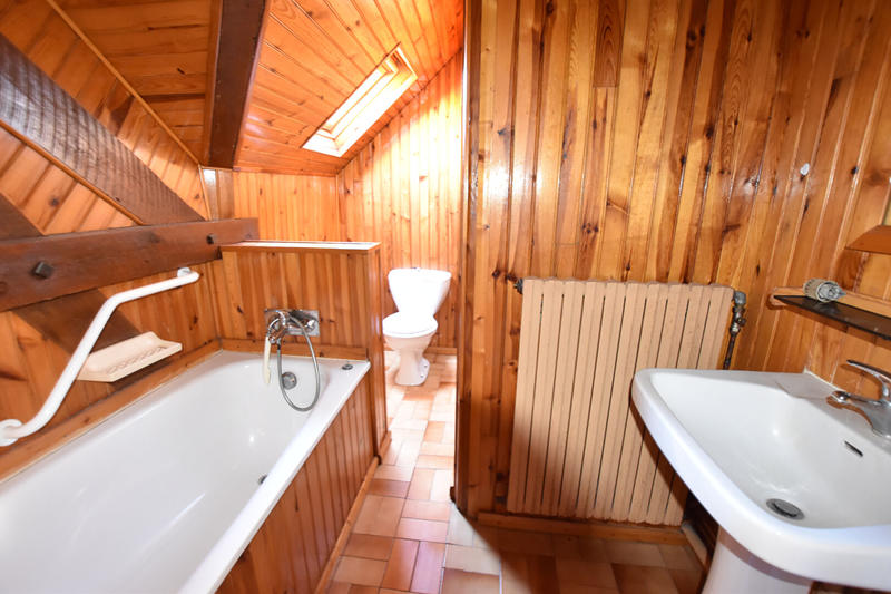 Maison - 227 m² - 11 pièces