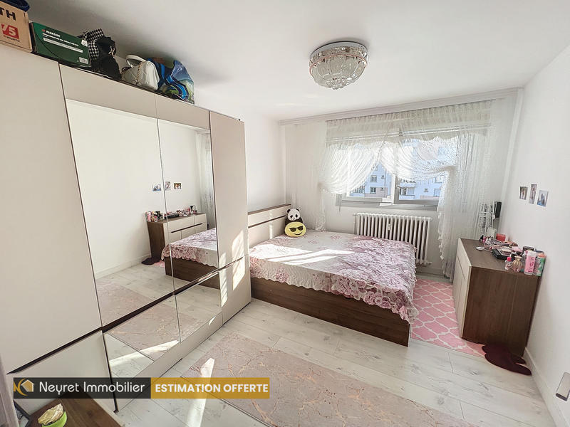 Appartement - 67 m² - 4 pièces