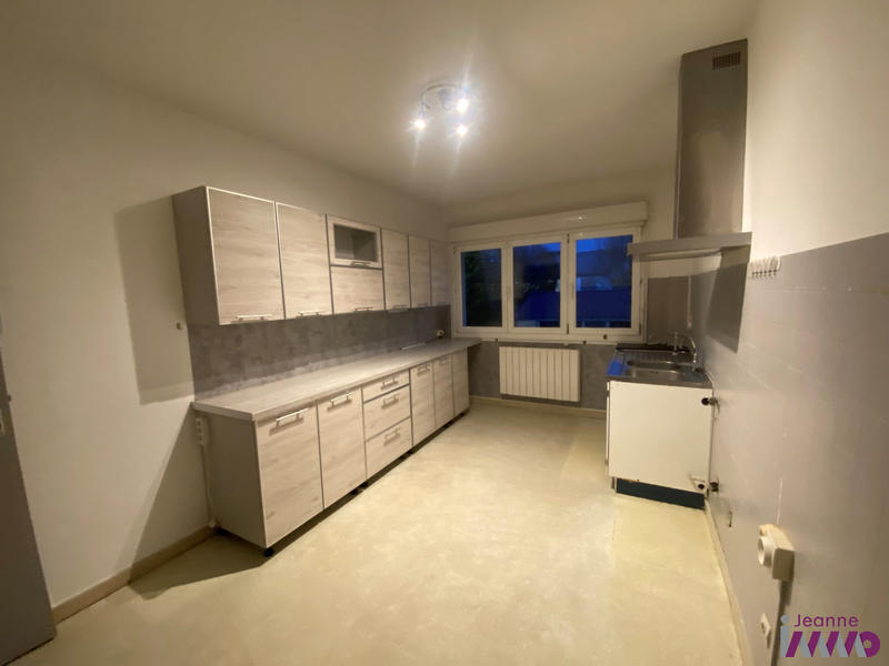 Appartement - 75 m² - 2 pièces