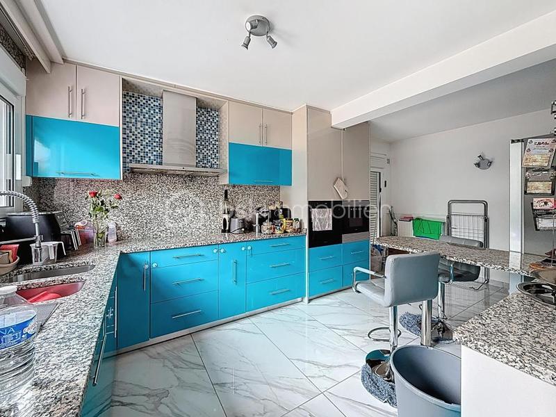 Pavillon - 120 m² - 5 pièces