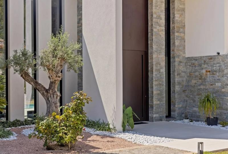 Villa - 350 m² - 7 pièces