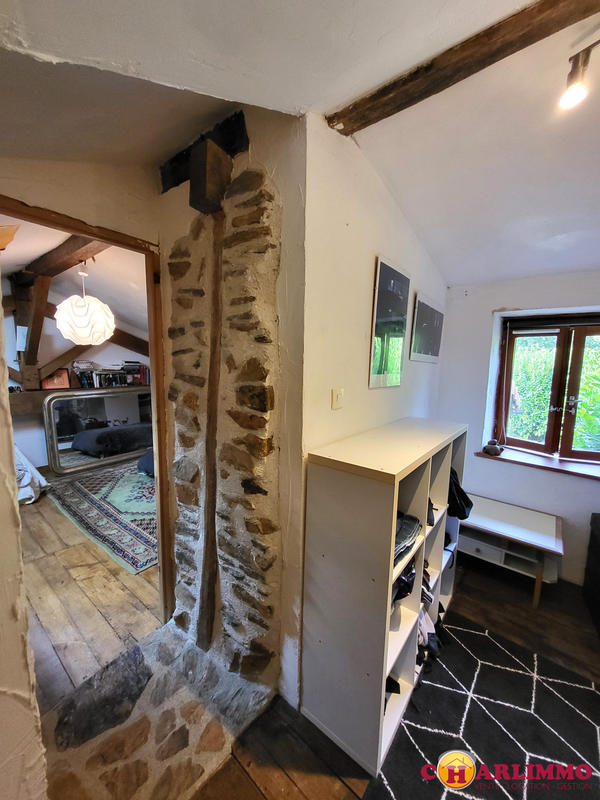 Maison traditionnelle - 86 m² - 4 pièces