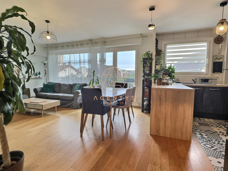 Appartement - 64 m² - 3 pièces