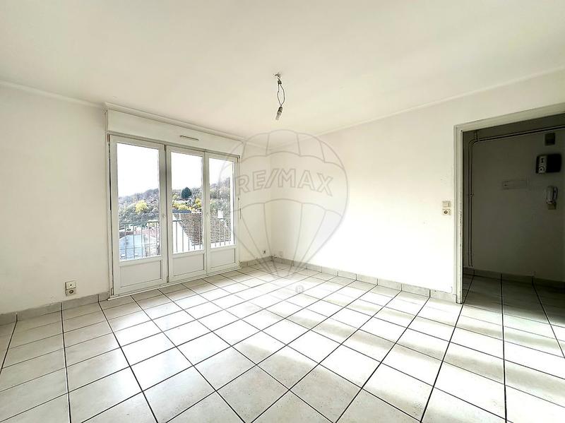 Appartement - 75 m² - 4 pièces